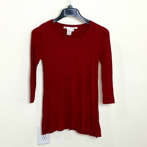 Studio M Red Sweater Top - Picture 1 of 3